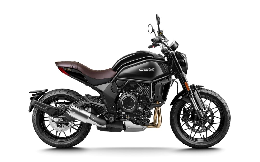 700 CL-X Heritage ABS 2024